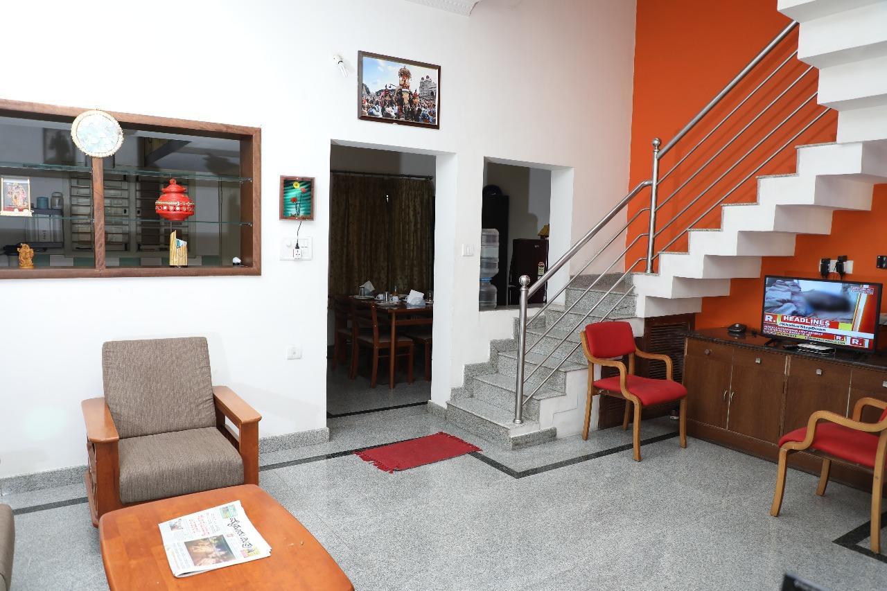 Hotel Queens Comfort Mysore Exterior photo
